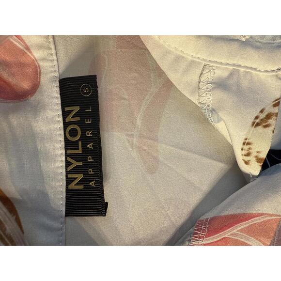 Not My First Rodeo Womens Size Small Button Down Light Weight Nashville Cowboy - Picture 3 of 6